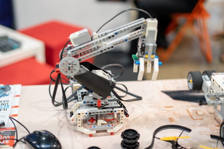 Los centros públicos concertados llevarán a cabo 44 proyectos de innovación
