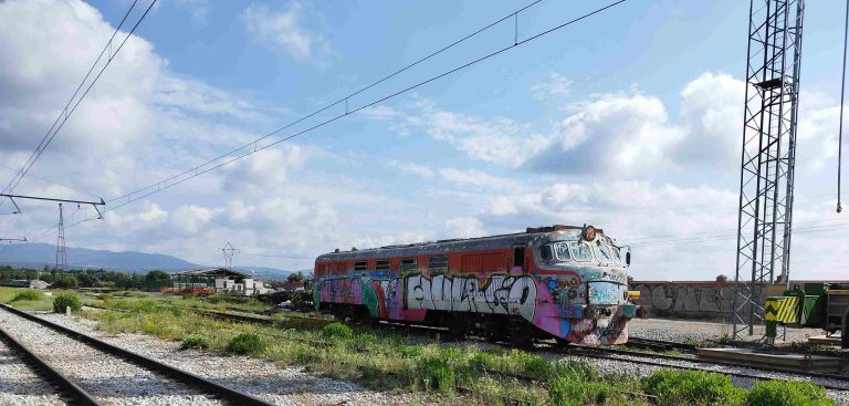 Dos vehículos ferroviarios históricos se sumarán a la Mikado, icono de Las Matas