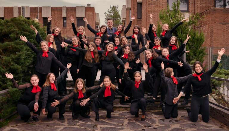 Coros Infantil y Juvenil